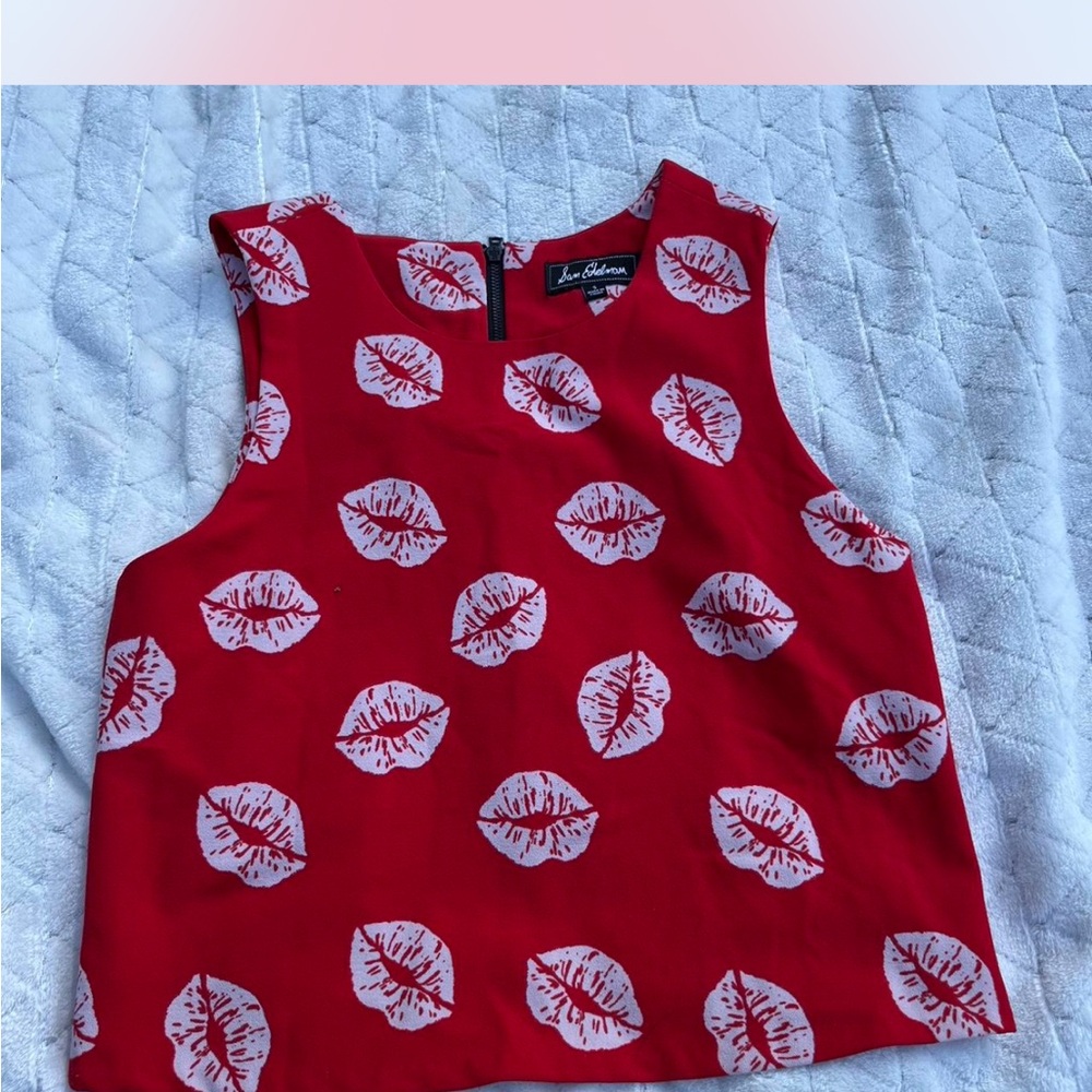 Red Lip Print vintage tank Top